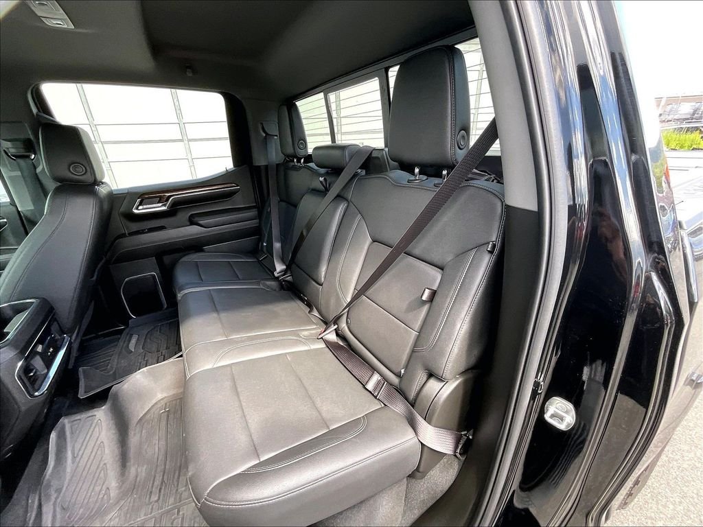 Used 2024 Black GMC Elevation image 15
