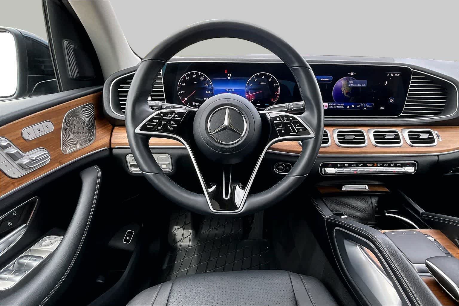 Certified Used 2025 Emerald Green Metallic Mercedes-Benz GLE 350 image 6