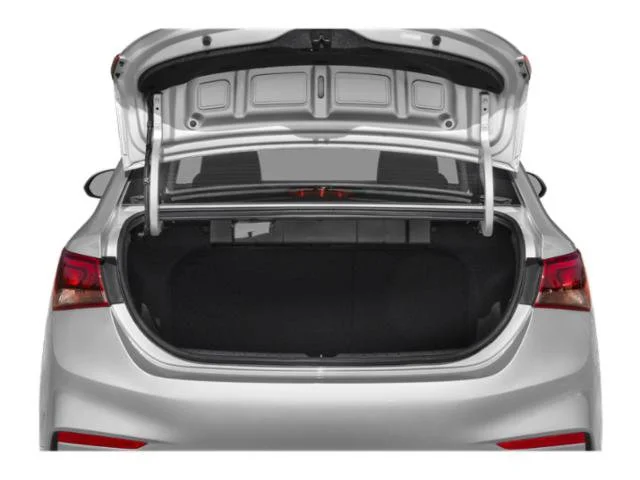 Used 2021 Olympus Silver Hyundai SE image 14