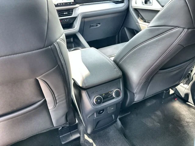 New 2026 Agate Black Metallic Ford Active image 24