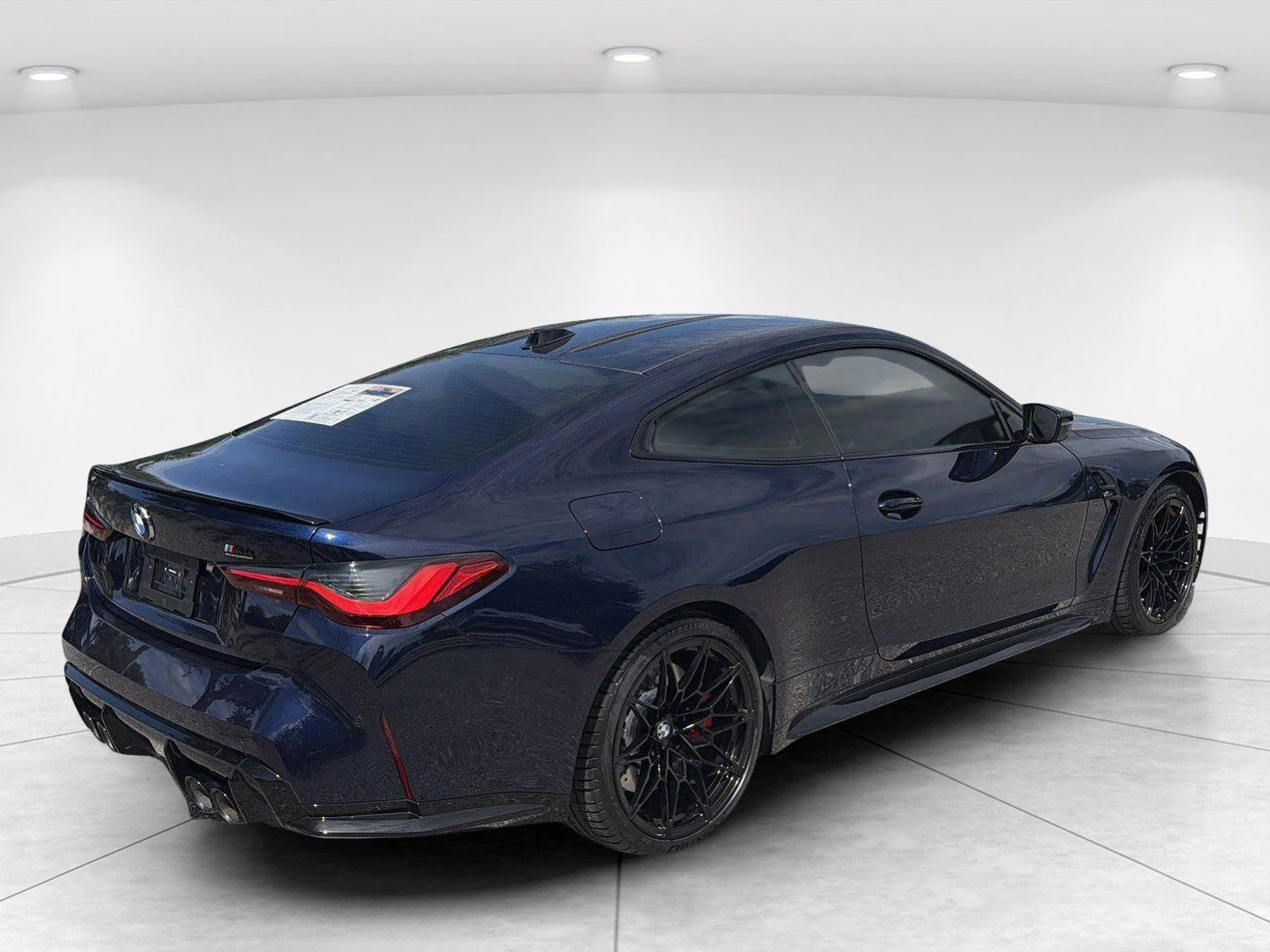 Used 2024 Tanzanite Blue II Metallic BMW Competition image 4