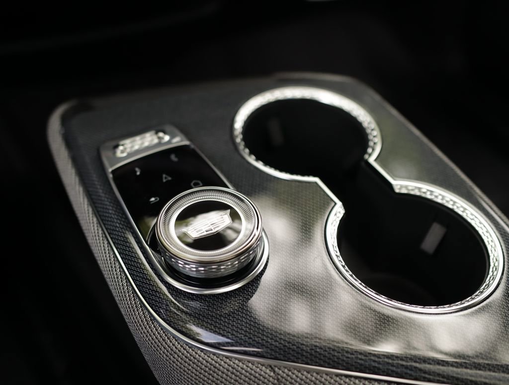 2026 Cadillac OPTIQ Sport - Photo 21