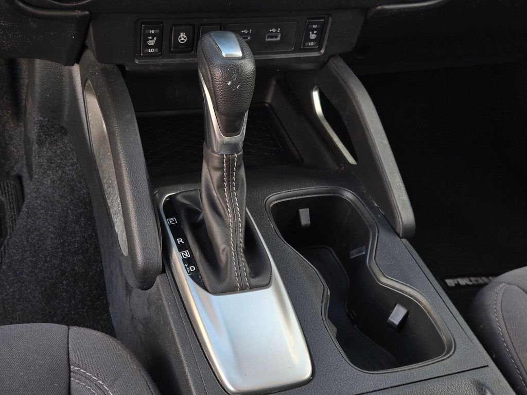 Used 2023 White Nissan SV image 32