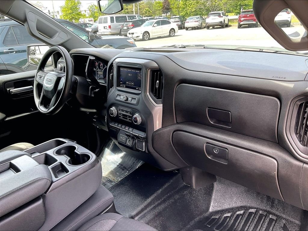 Used 2022 White GMC Pro image 14