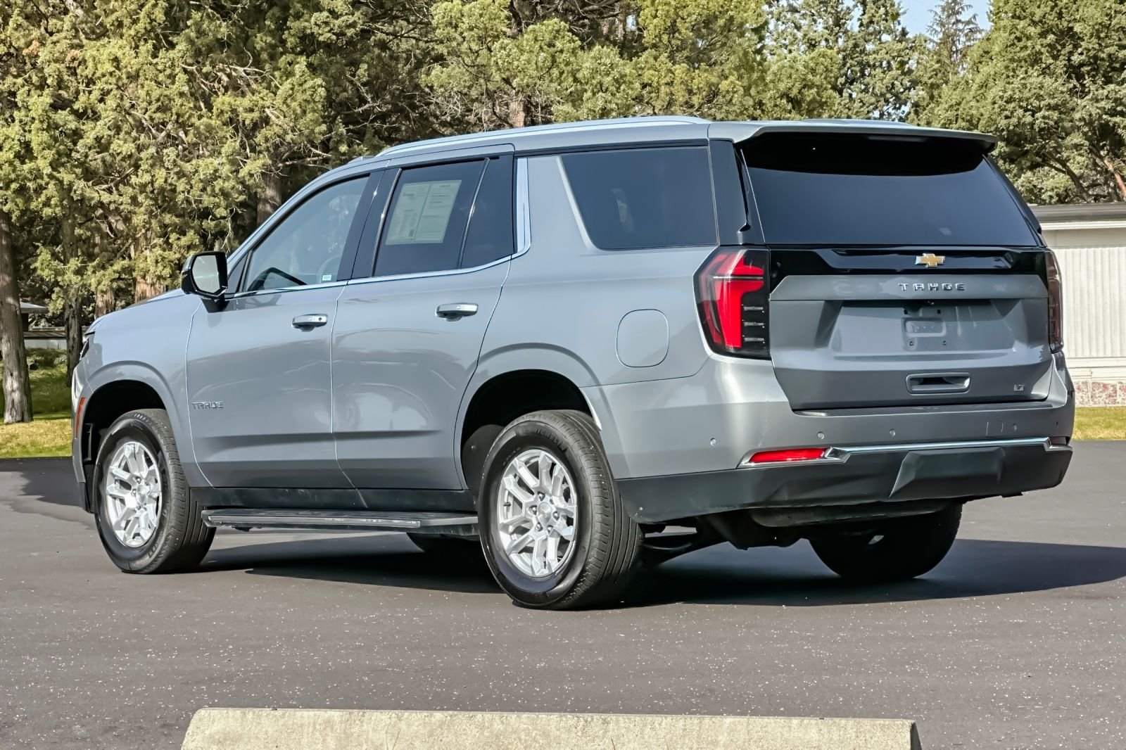 Used 2025 Gray Chevrolet LT image 6