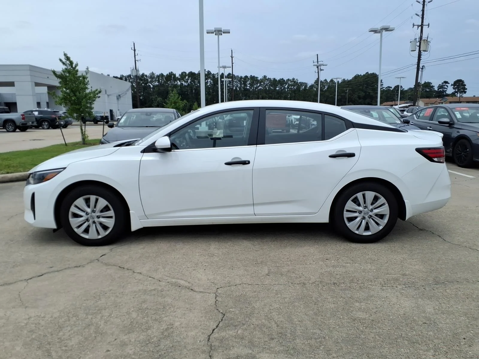 2025 Nissan Sentra S White at Robbins Nissan