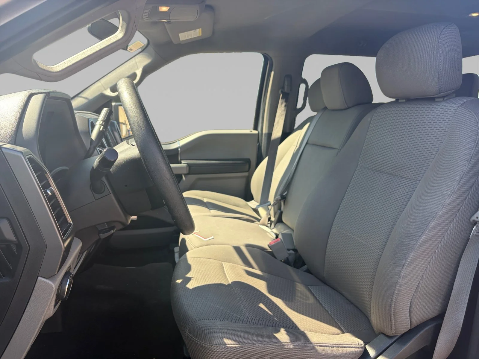 Used 2018 Silver Ford XLT image 10