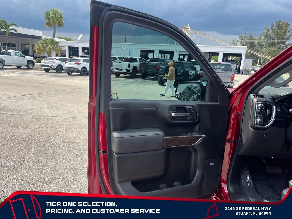 Used 2019 RED QUARTZ TINTCOAT GMC Denali image 12