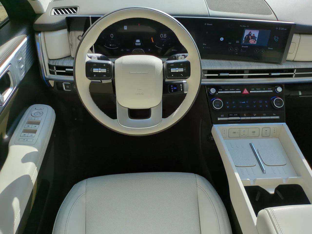 Used 2025 Ecotronic Gray Hyundai Calligraphy image 4