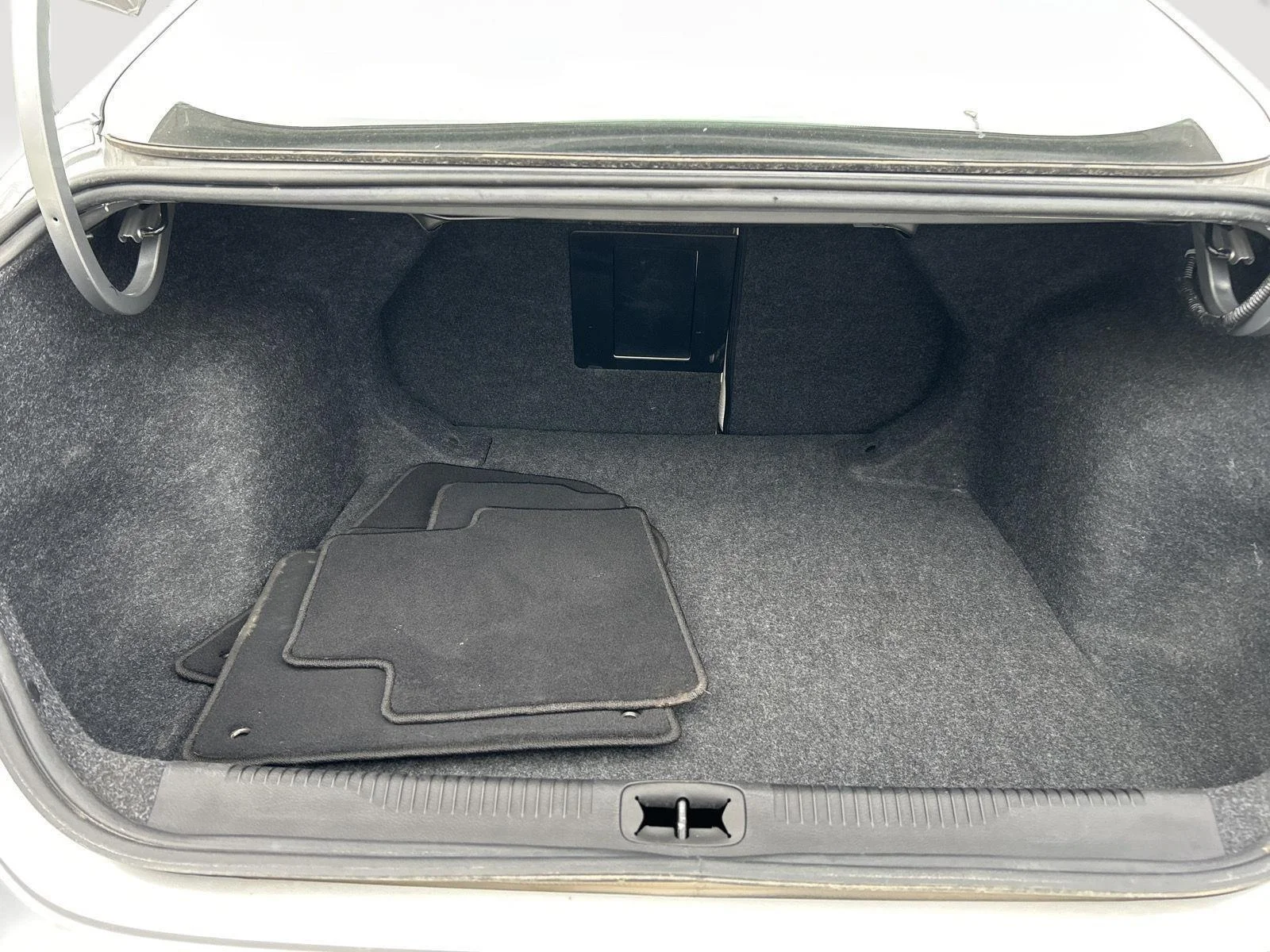Certified Used 2016 BEIGE Chrysler Limited image 9