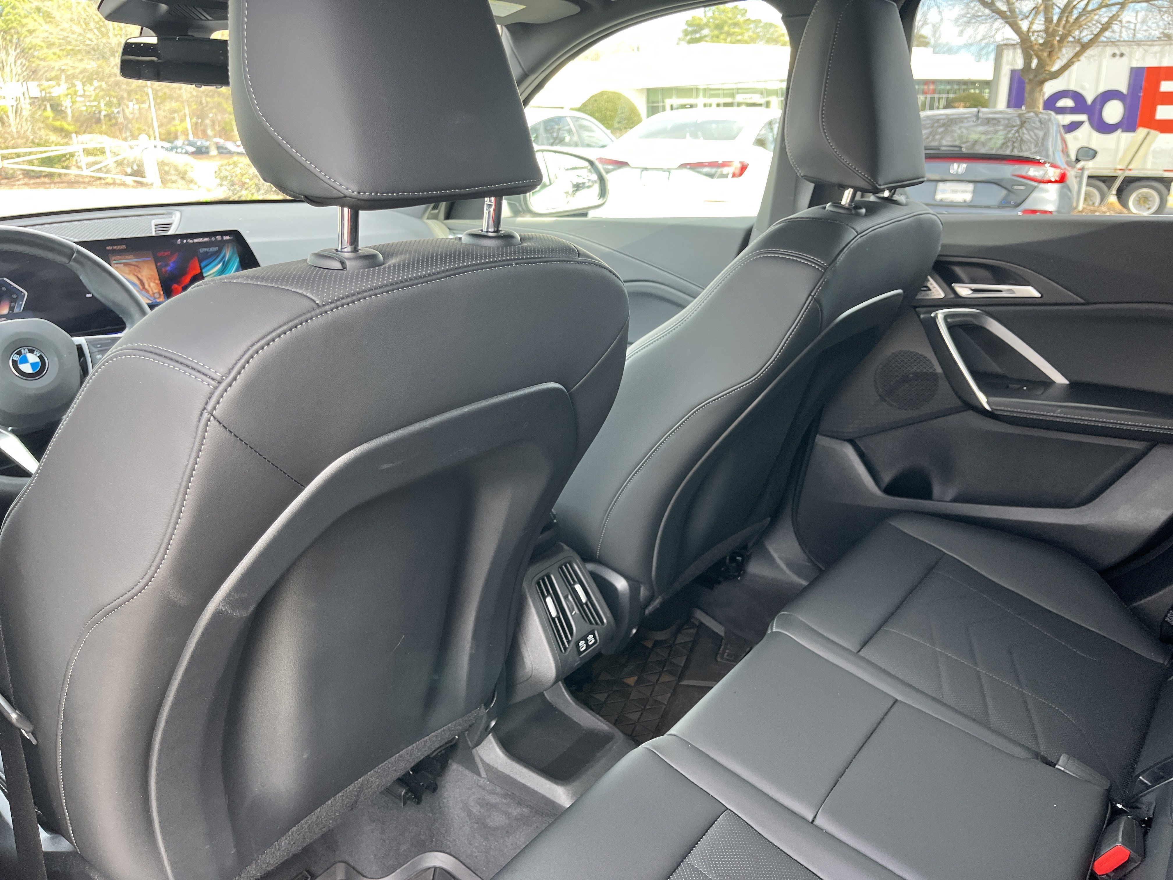 2025 BMW X1 28i - Photo 21