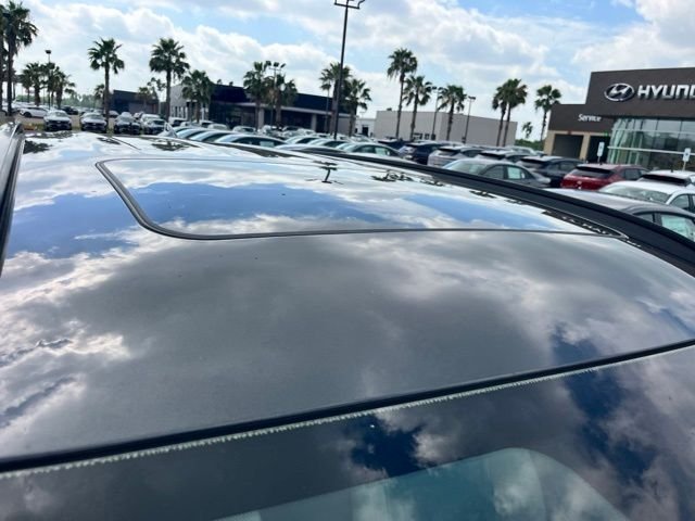 Certified Used 2023 Gray Hyundai SEL image 9