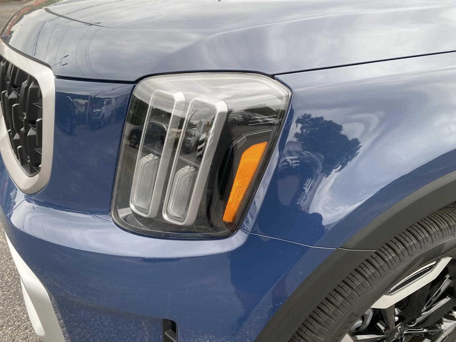 2025 Kia Telluride EX - Photo 9