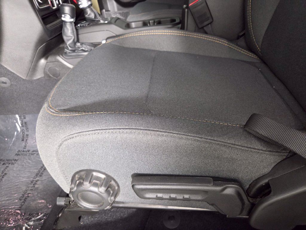 Used 2026 41 Jeep Sport S image 11