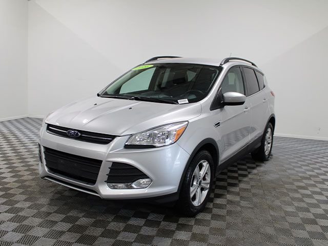 Used 2016 Ford Escape SE with VIN 1FMCU0GX2GUB91875 for sale in North Olmsted, OH