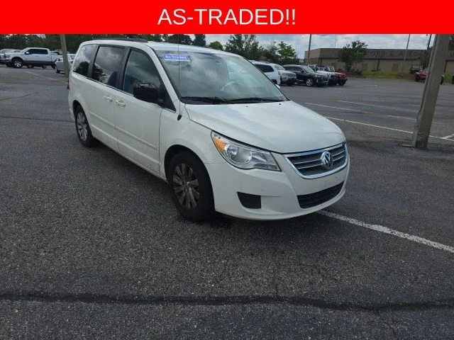 Used 2012 White Volkswagen SEL image 1