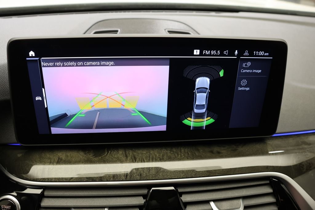 2023 BMW 5 Series 540i - Photo 22