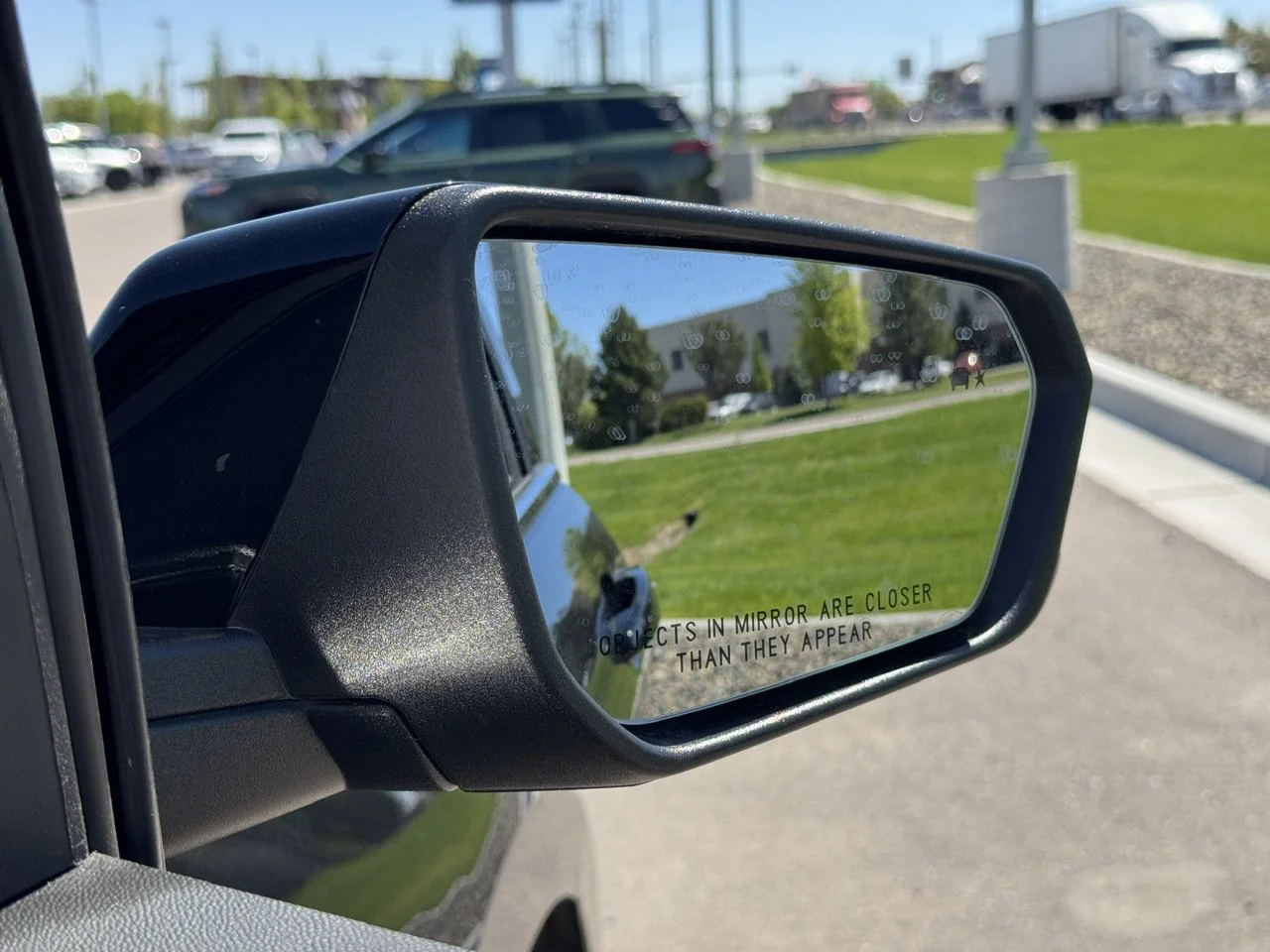 Used 2020 Mosaic Black Metallic Chevrolet LT image 44
