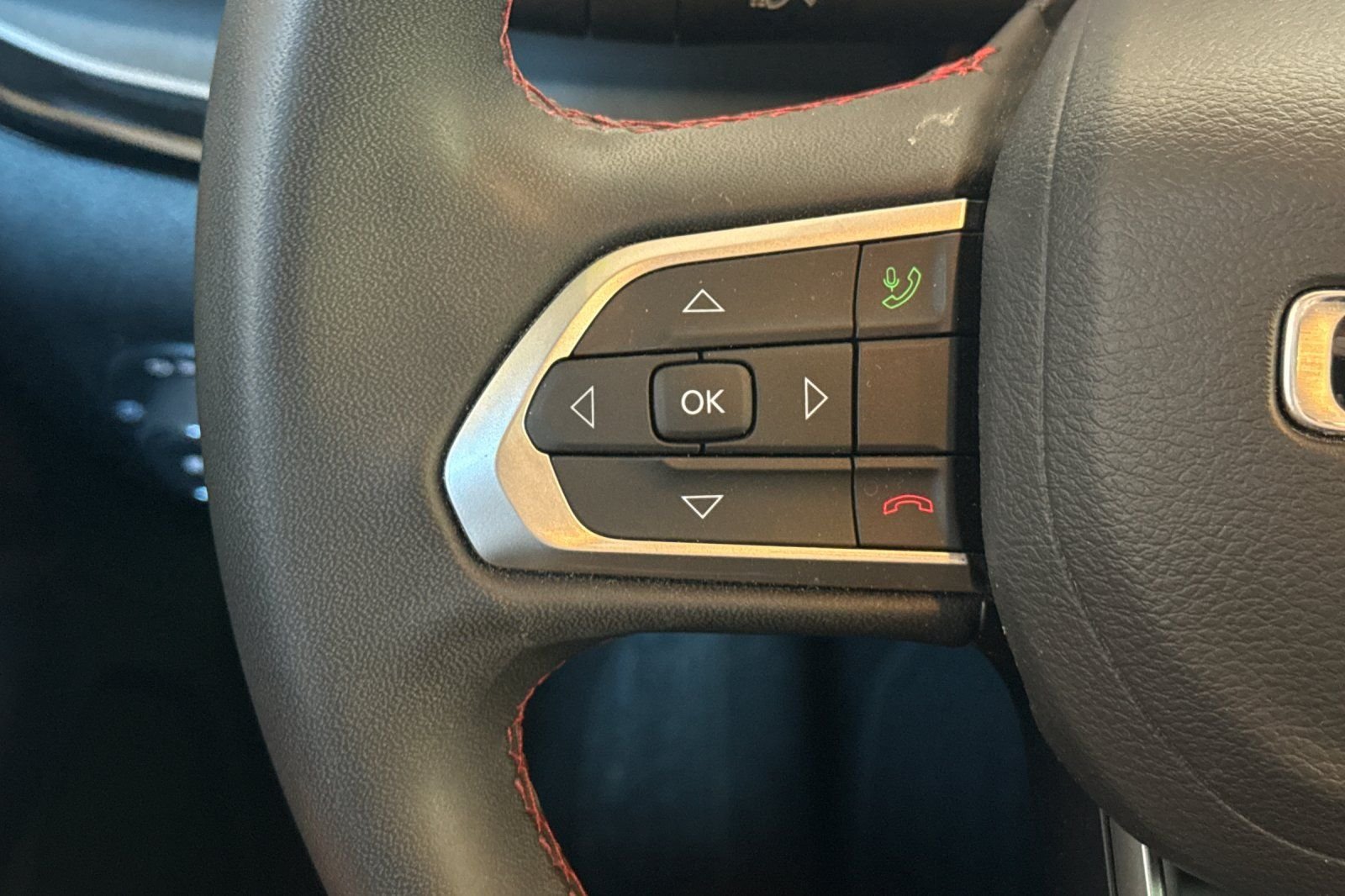 2025 Jeep Compass Trailhawk - Photo 31