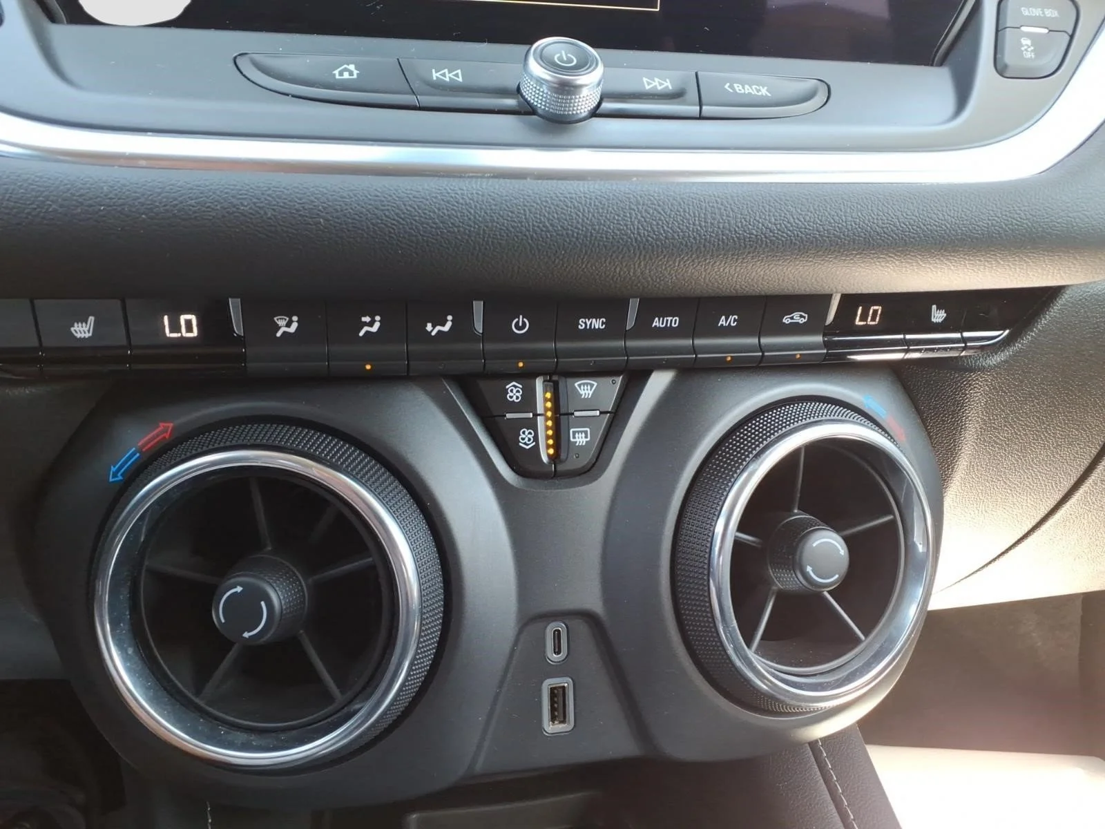 Used 2024 Riptide Blue Metallic Gjv Chevrolet LT image 19