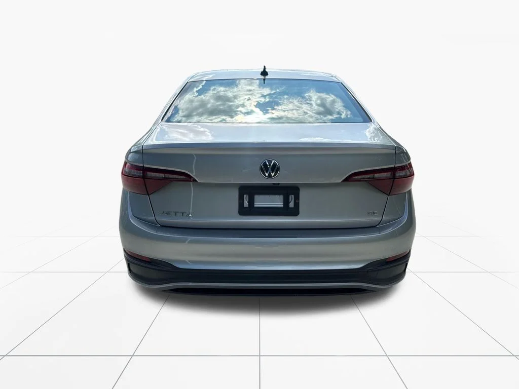 Used 2022 Pyrite Silver Metallic Volkswagen 1.5T SE image 7