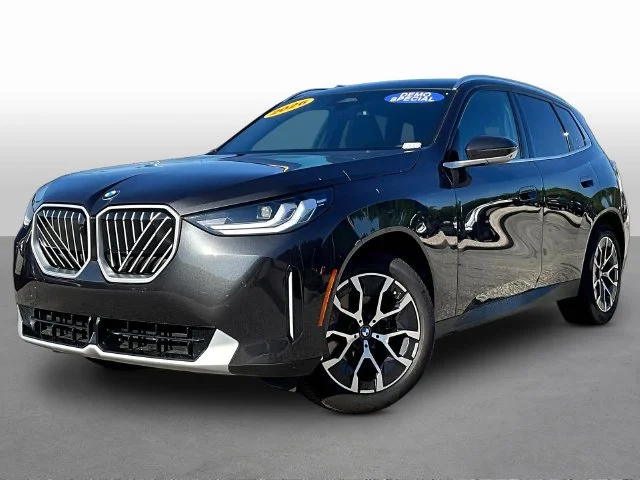 Used 2026 Gray BMW 30 xDrive image 3