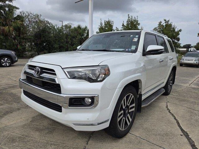 Used 2020 Blizzard Pearl Toyota Limited image 6