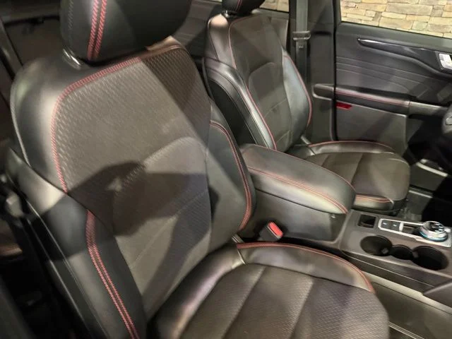 Used 2023 Vapor Blue Ford ST-Line image 32