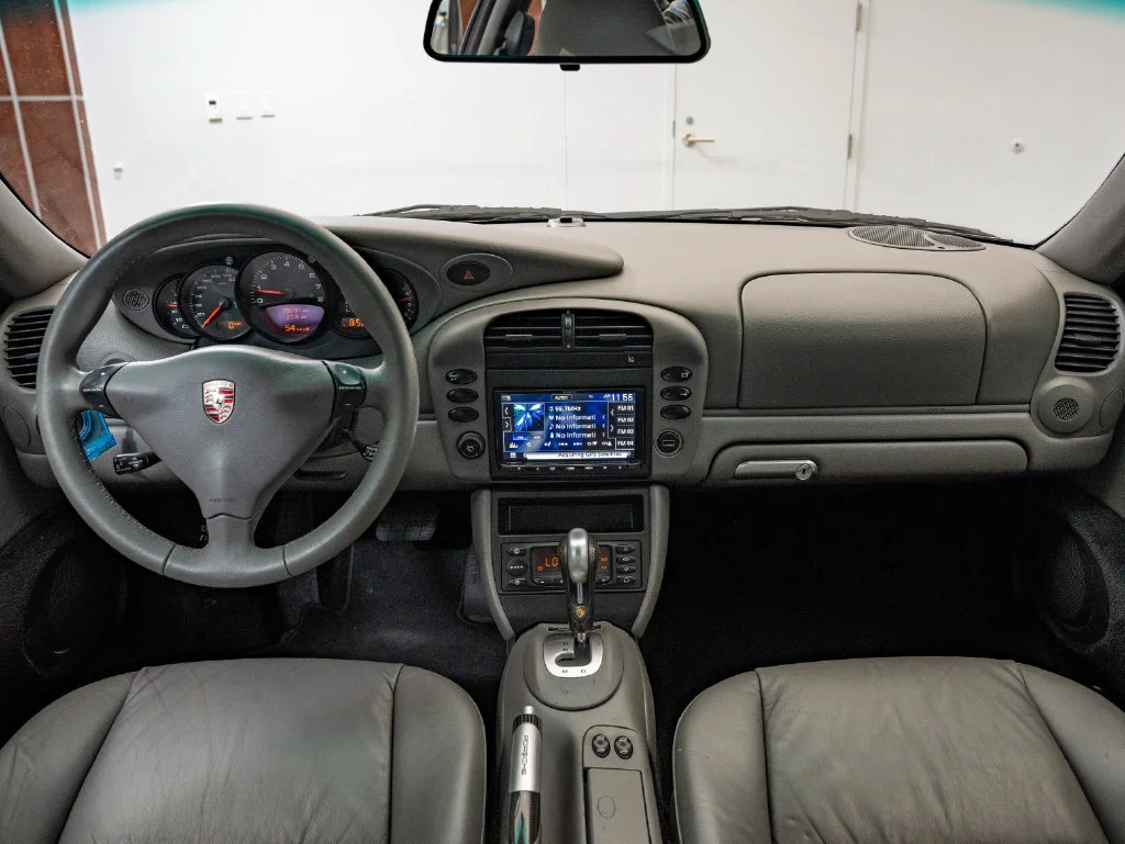 Used 2002 Seal Grey Metallic Porsche Carrera image 6