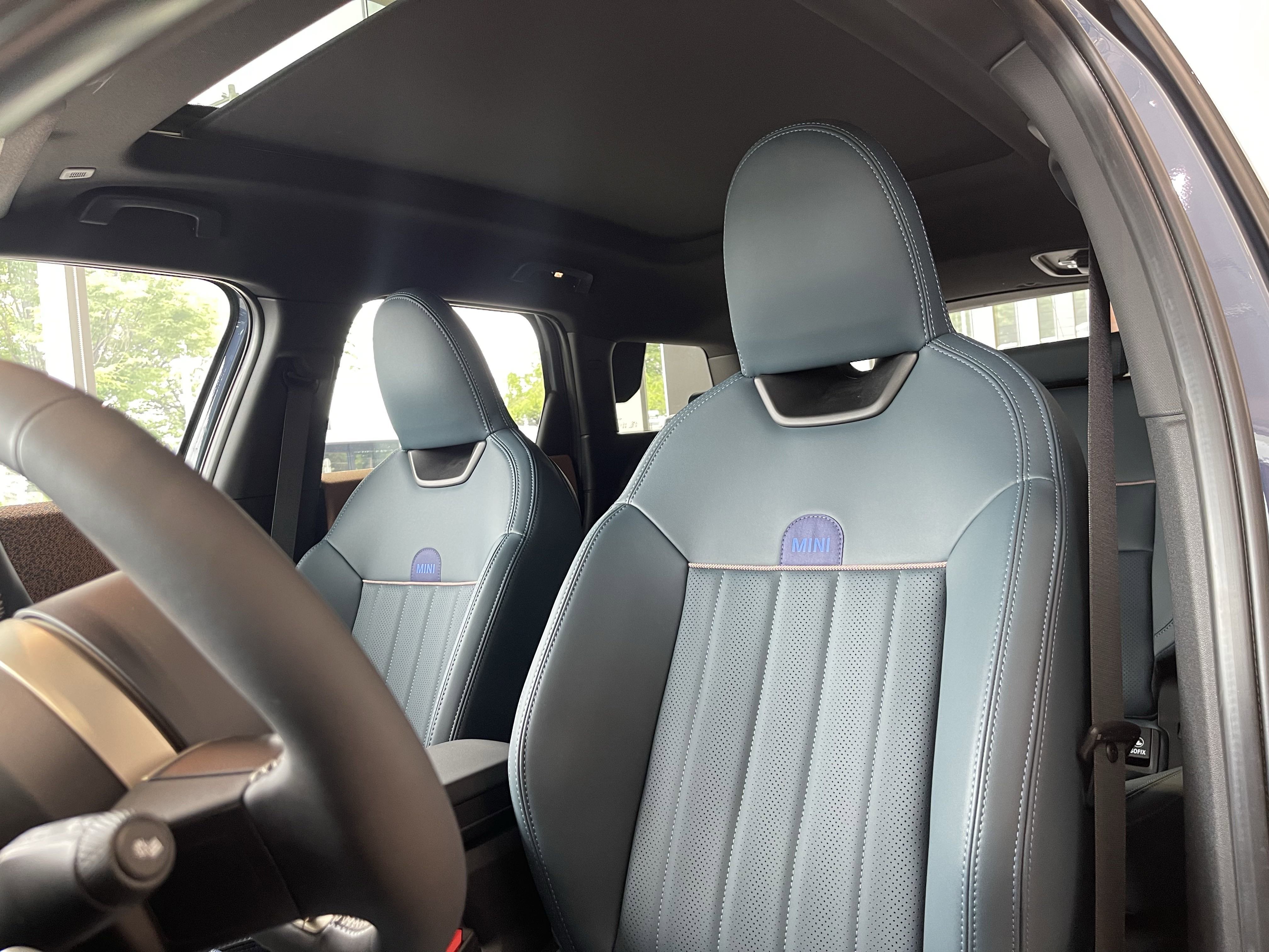 2025 MINI Countryman S - Photo 11