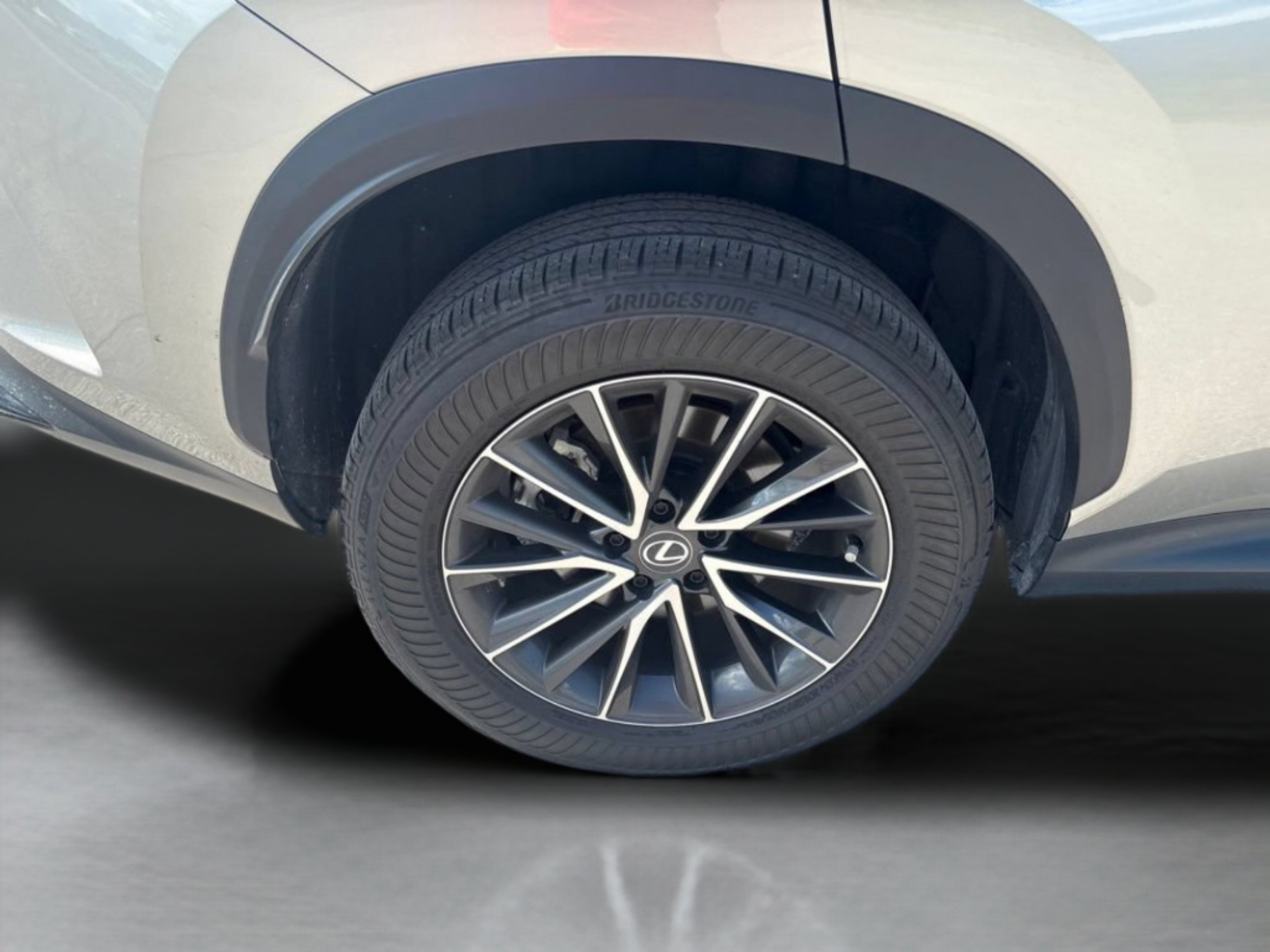Used 2024 Atomic Silver Lexus NX 250 Premium image 35