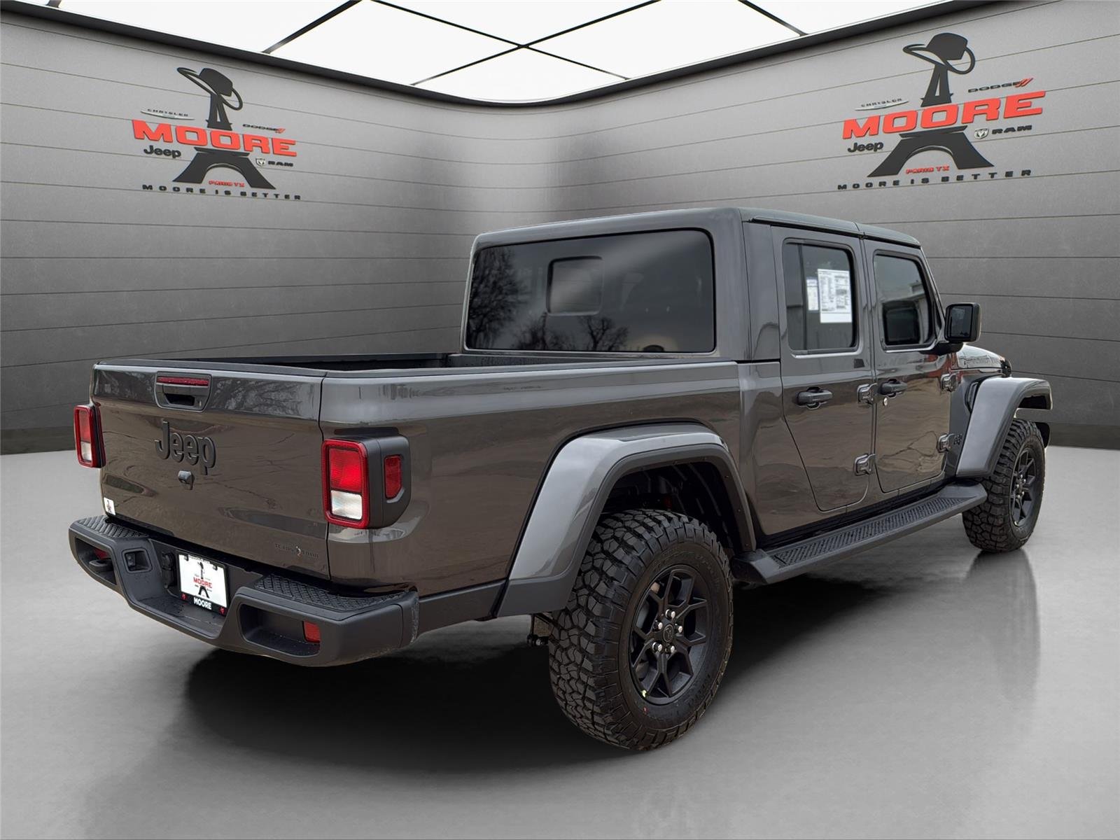 New 2026 Granite Crystal Metallic Clear-Coat Exterior Paint Jeep Texas Trail image 8