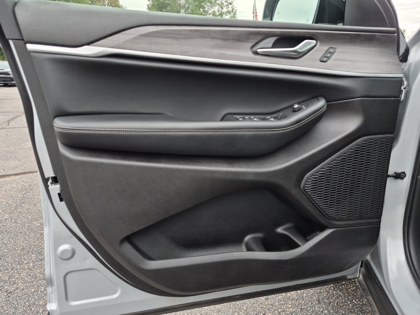 2025 Jeep Grand Cherokee Limited - Photo 20