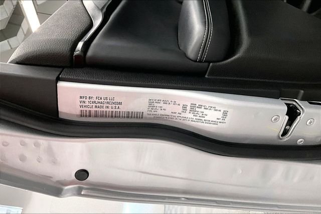 2024 Jeep Grand Cherokee Altitude - Photo 40
