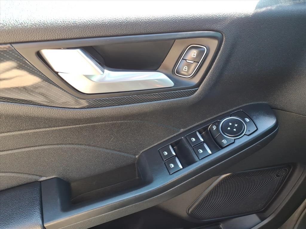 Used 2024 Black Metallic Ford ST-Line Select image 16