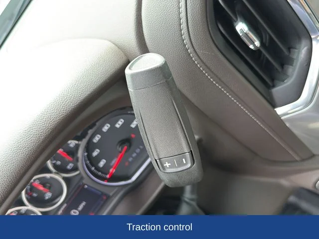 Used 2022 Silver Chevrolet LT image 24