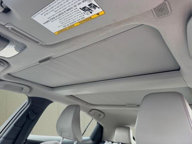Used 2024 Silver Toyota XLE image 21