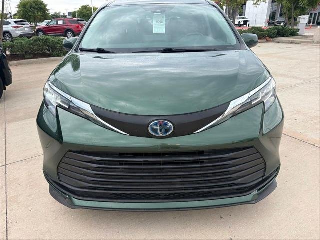 Certified Used 2021 CYPRESS Toyota  image 2