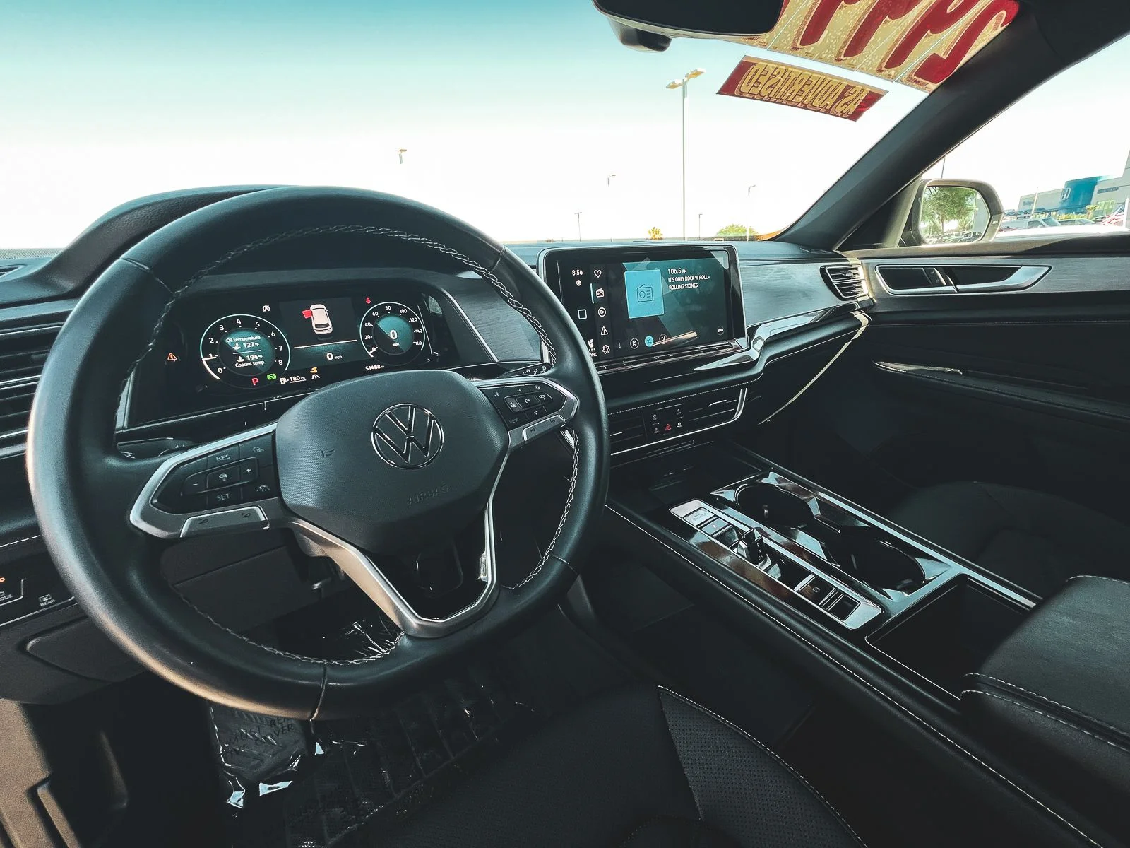 2024 Volkswagen Atlas Cross Sport SE w/Tech - Photo 15