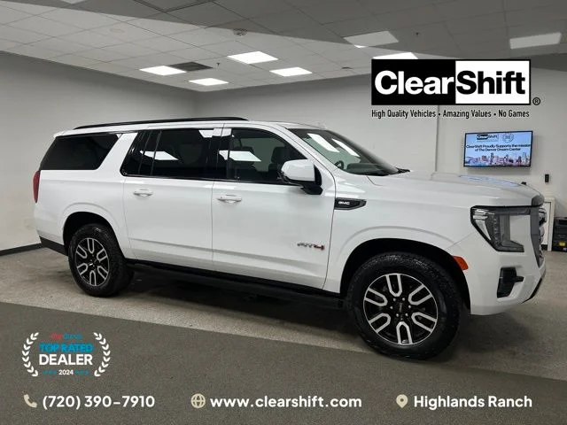 2024 GMC Yukon AT4 4X4's photo