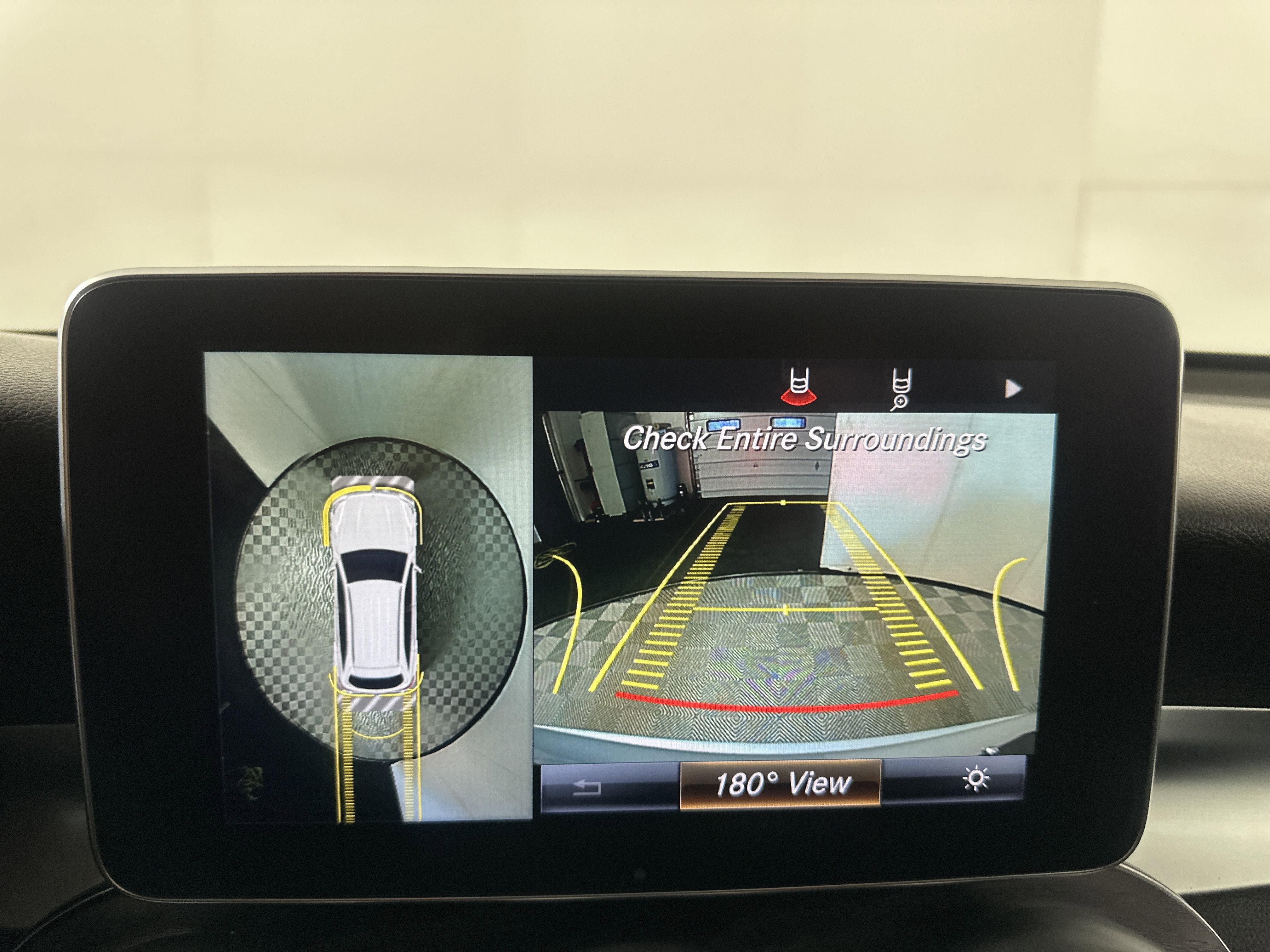Used 2018 White Mercedes-Benz GLC 300 image 15