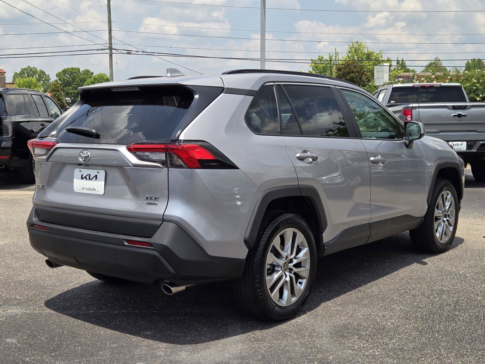 2023 Toyota RAV4 XLE Premium - Photo 6