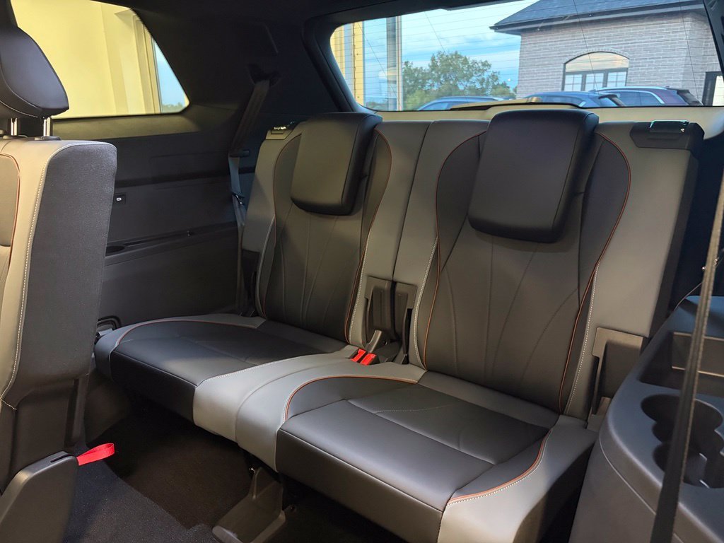 New 2027 Sandstone Volkswagen 2.0T SEL image 43