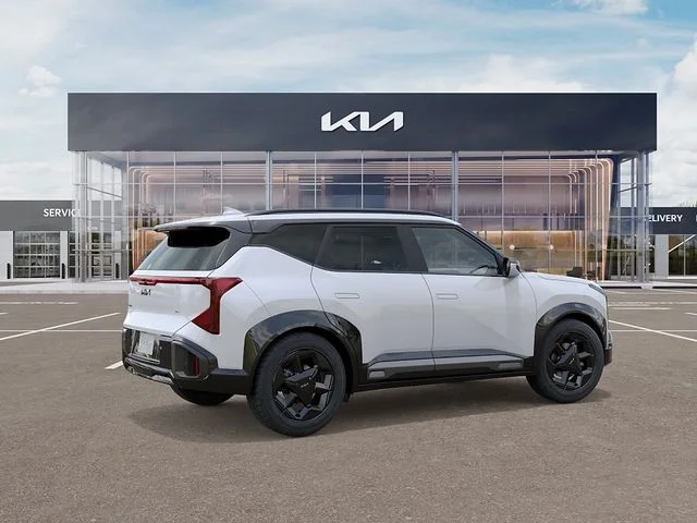 New 2027 White Kia X-Line S image 7
