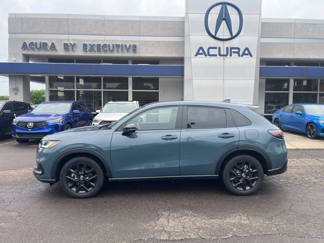 Used 2025 Urban Gray Pearl Honda Sport image 2