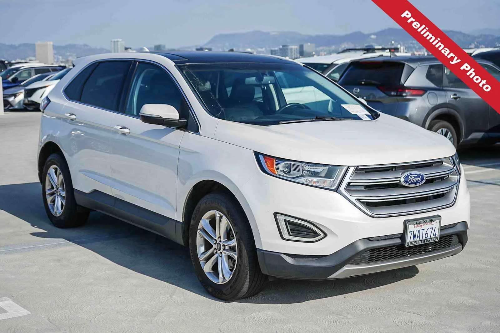 Used 2016 White Platinum Metallic Tri-Coat Ford SEL image 3