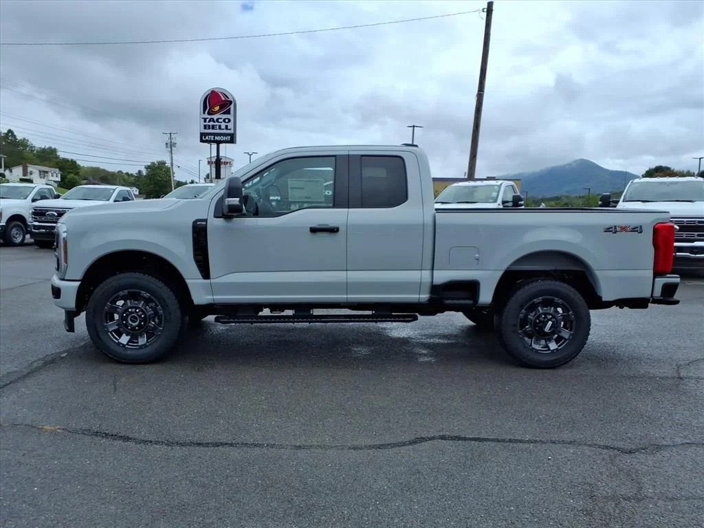 New 2026 Avalanche Ford F-350® XL image 2