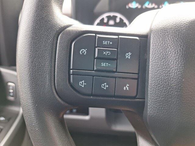 Used 2024 Oxford White Ford XLT image 15