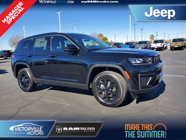 2026 Jeep Grand Cherokee Laredo