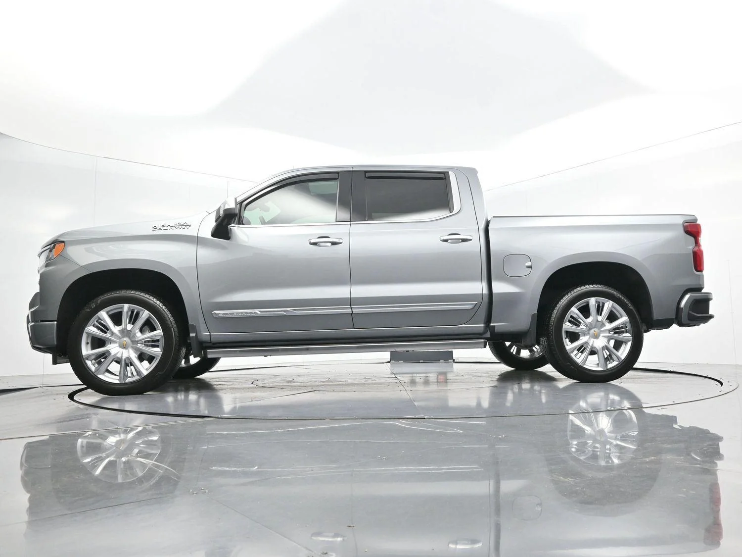 Used 2026 Sterling Gray Metallic Chevrolet High Country image 48